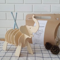 wooden elephant_01